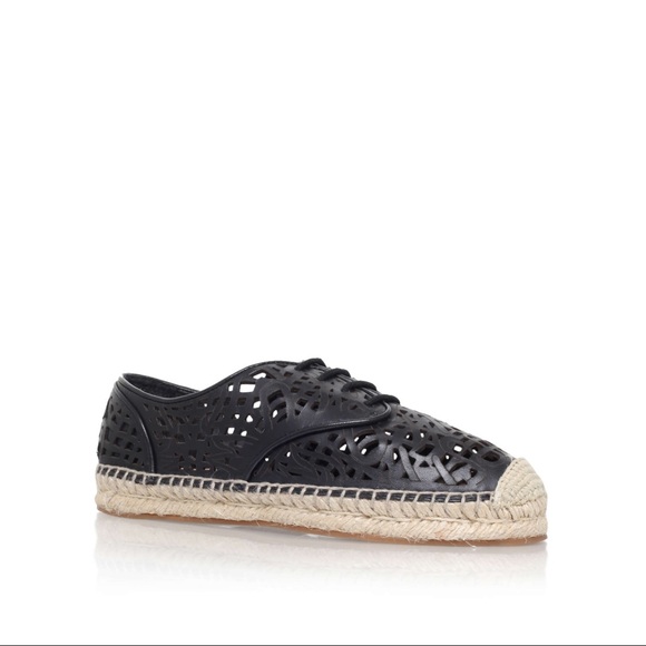 Vince Camuto sneakers black tie up - Picture 1 of 13